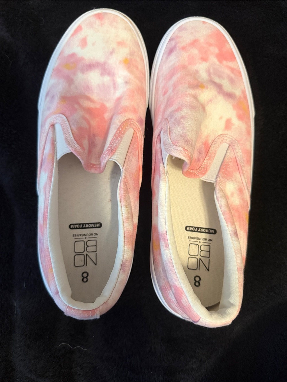 No Boundaries Kids Pink Tie-Dye Slip-On Sneakers